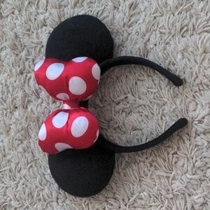 Disney Minnie Mouse Red Bow Ears